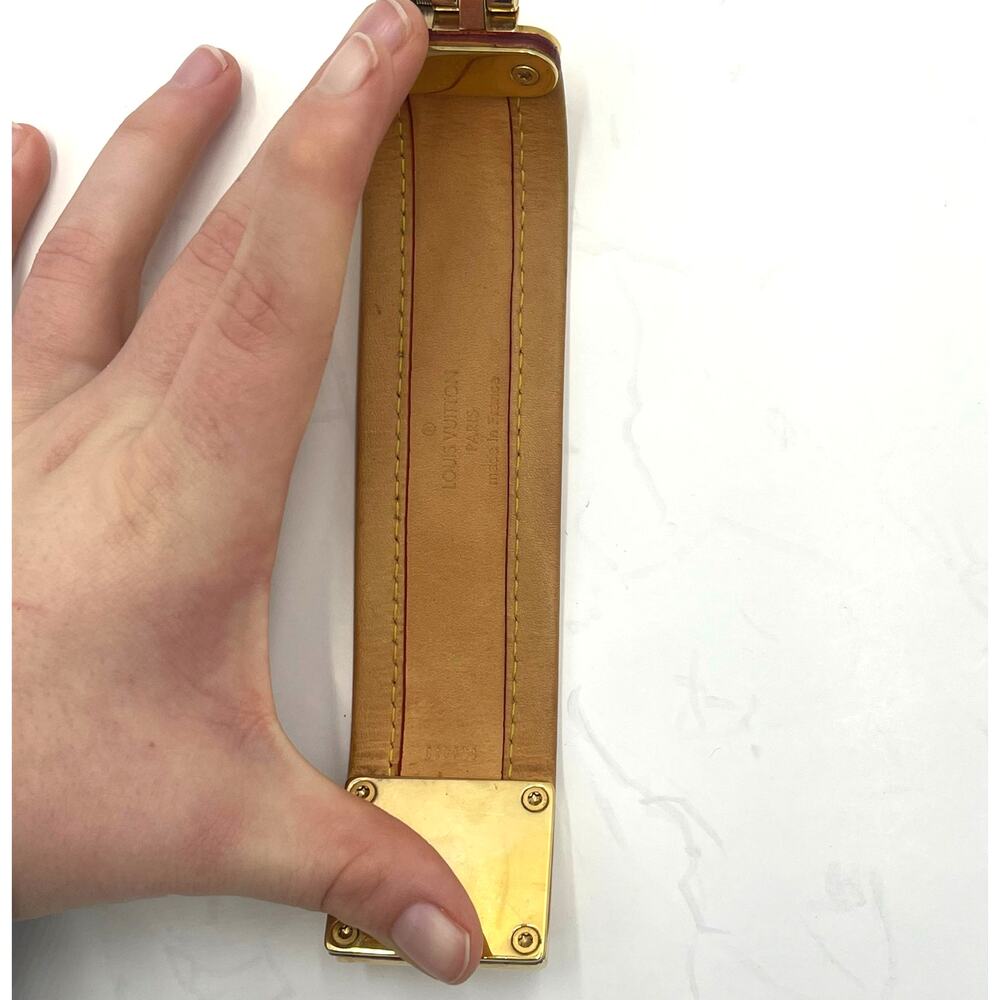 Louis Vuitton LV Womens Leather Logo Cuff Bracelet Gold Clasp w/Box & Dust Bag - Picture 5 of 14